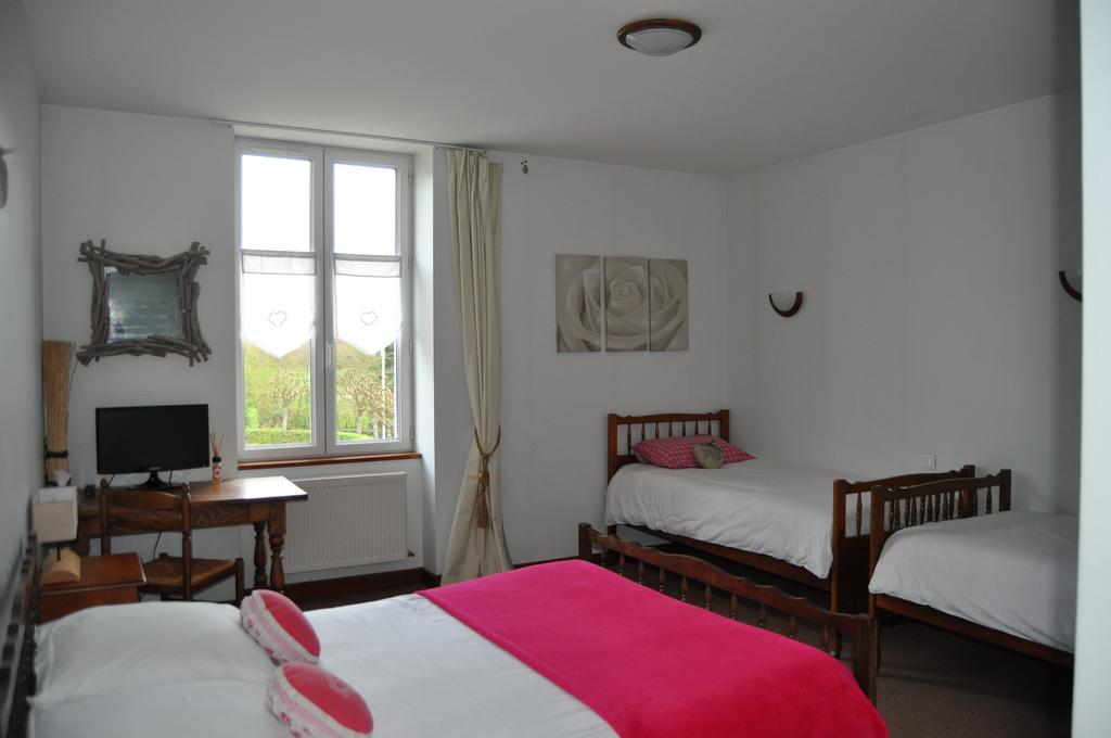 L'Auberge Du Tire Bouchon Couffe Room photo